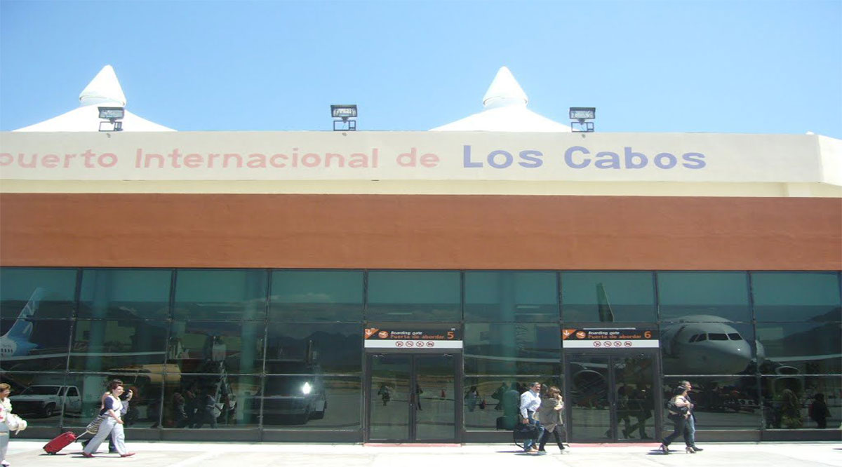 Cierra mes Los Cabos con nuevo vuelo de Monterrey y el próximo llegarán de Edmonton y Londres