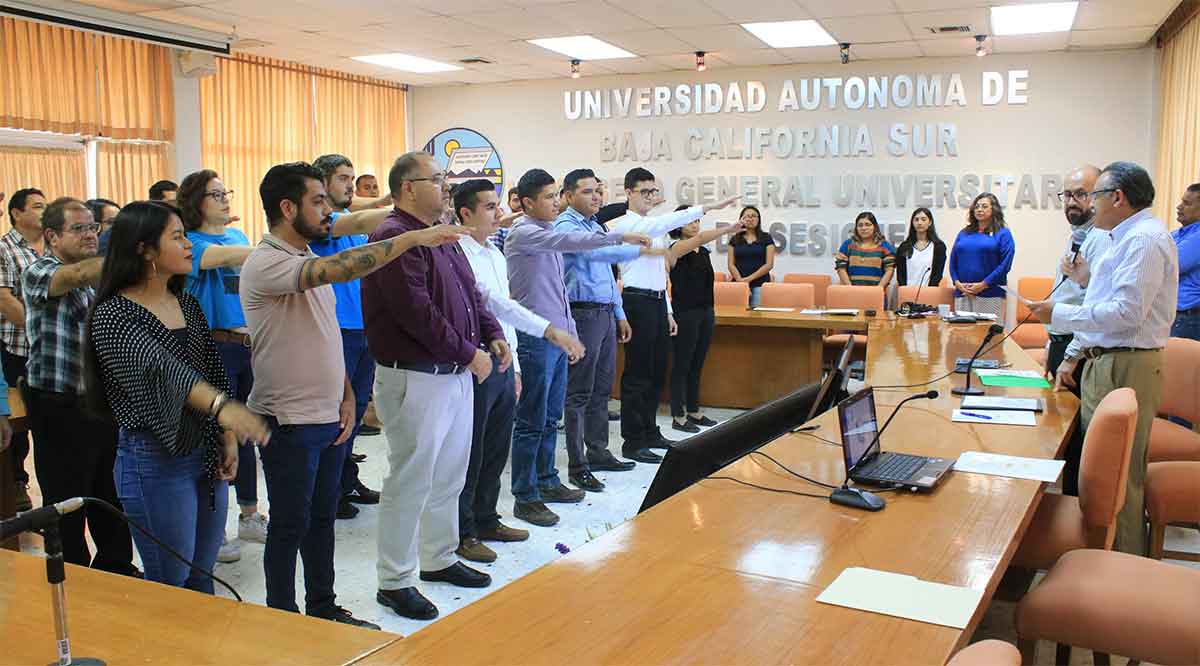 Protestaron nuevos integrantes del Consejo General Universitario de la UABCS