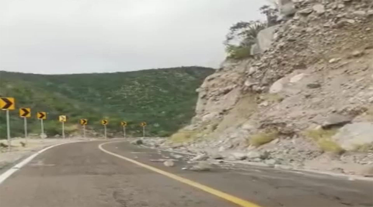 Cuidado a quienes transitan por carretera federal