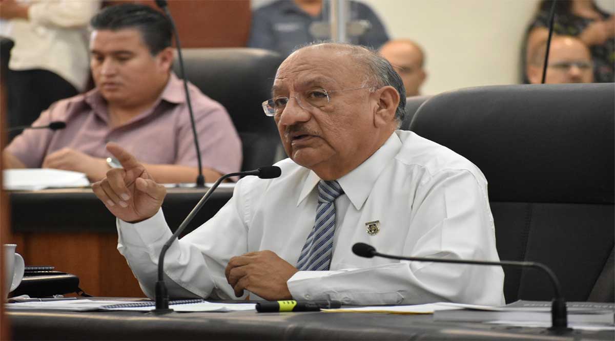 Acusa diputado Esteban Ojeda que su homóloga Rubio parece más vocera del gobierno estatal