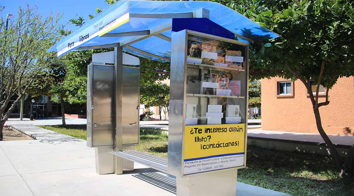 Instalan en la UABCS Campus La Paz un para-libros para fomentar la lectura