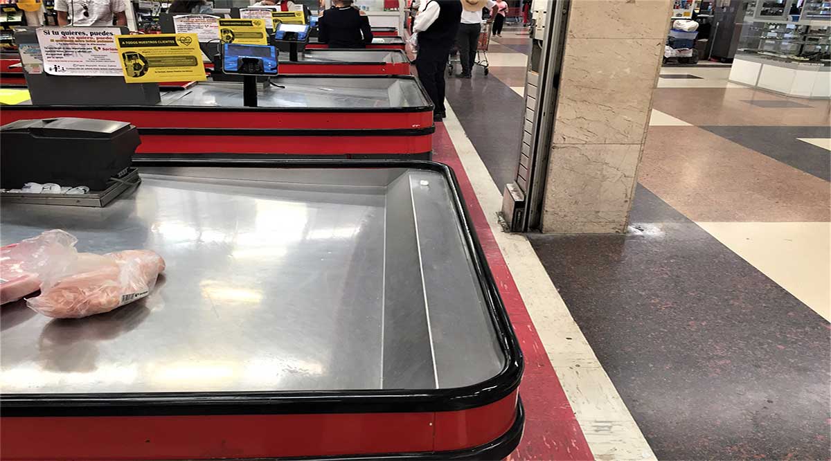 Retiran a “cerillitos” de la tercera edad de tiendas
