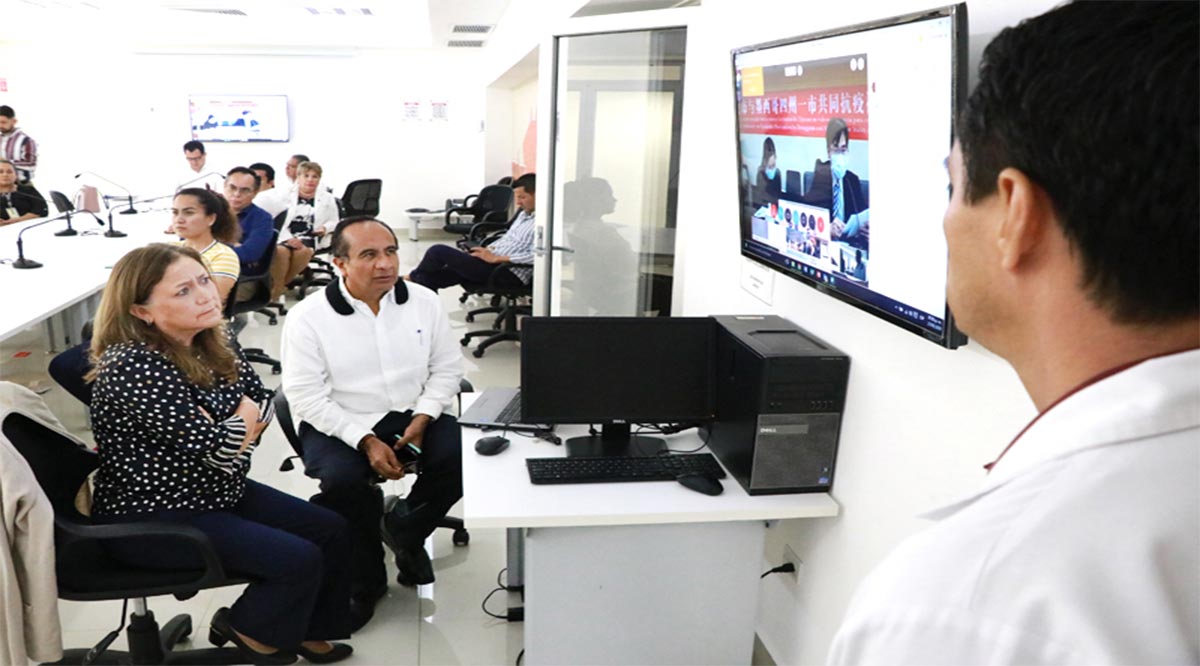 Asesoran chinos al sector salud de BCS contra el Covid-19