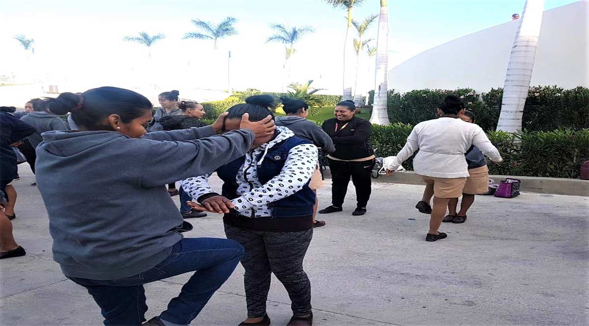 Capacita CROC en defensa personal a mujeres para defenderse de ataques delictivos en Los Cabos