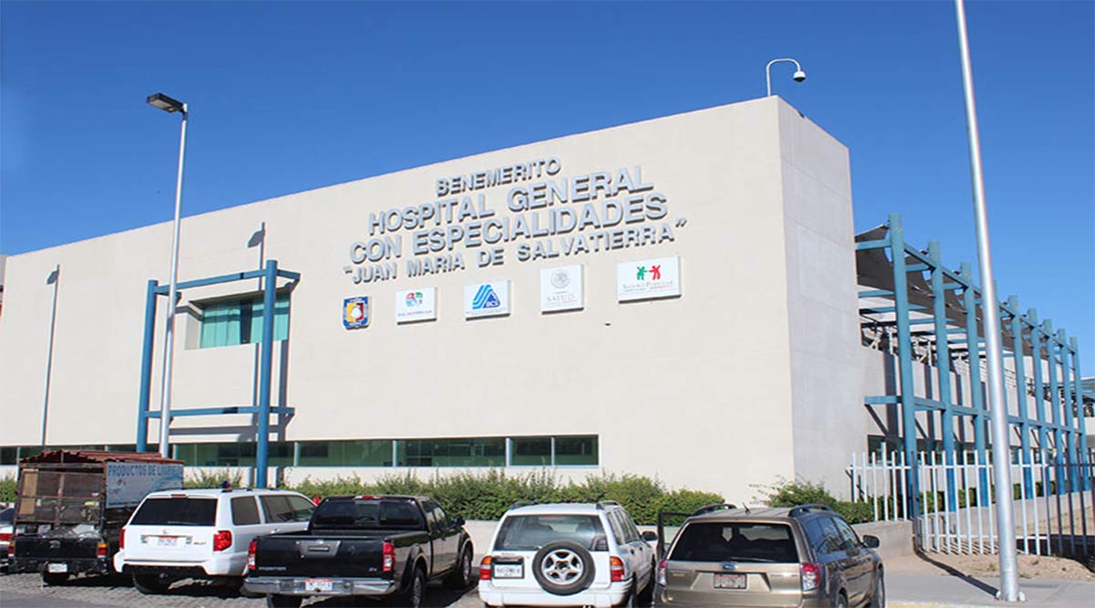 Se fue de “puente” y regresó con aparatosa lesión en la cabeza