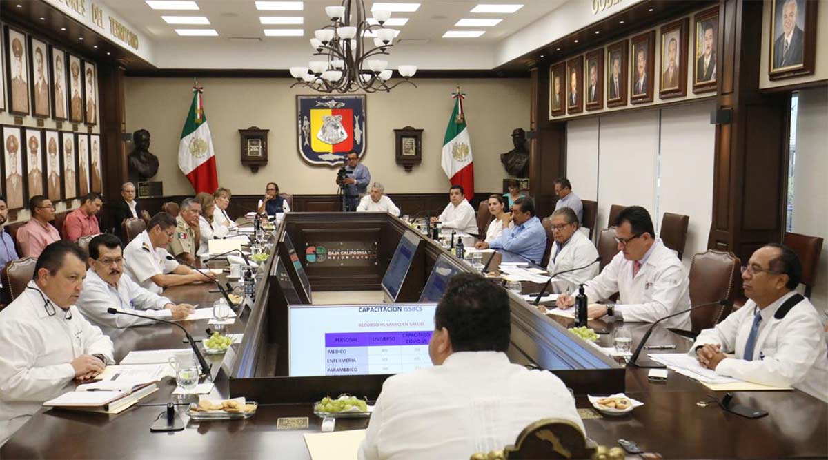 Analizan en BCS alternativas ante posibilidad de saturación de hospitales por el Covid-19