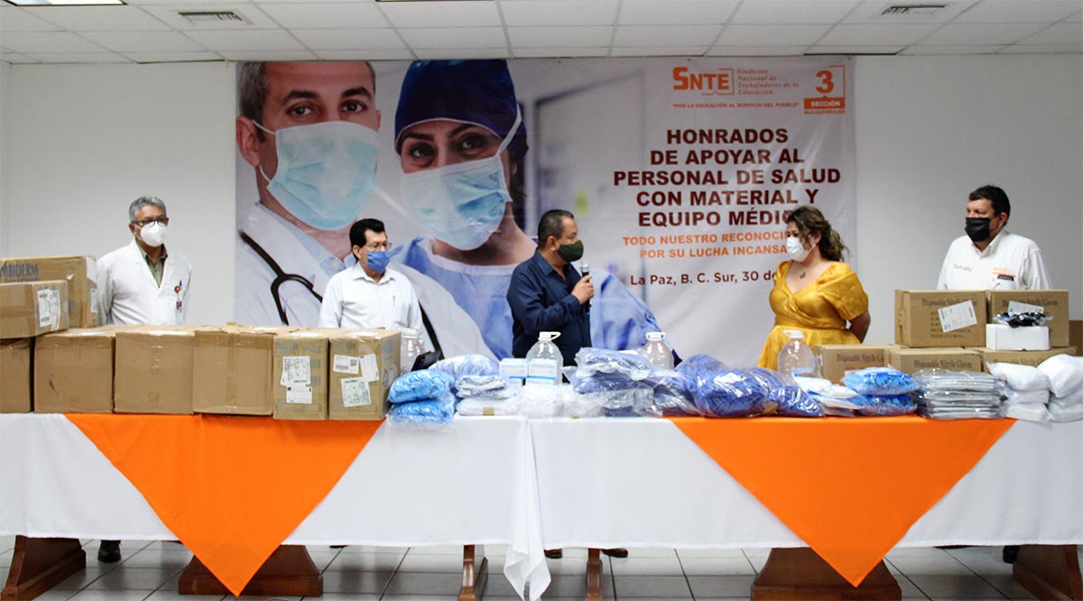 Donó SNTE insumos a personal del Issste en BCS