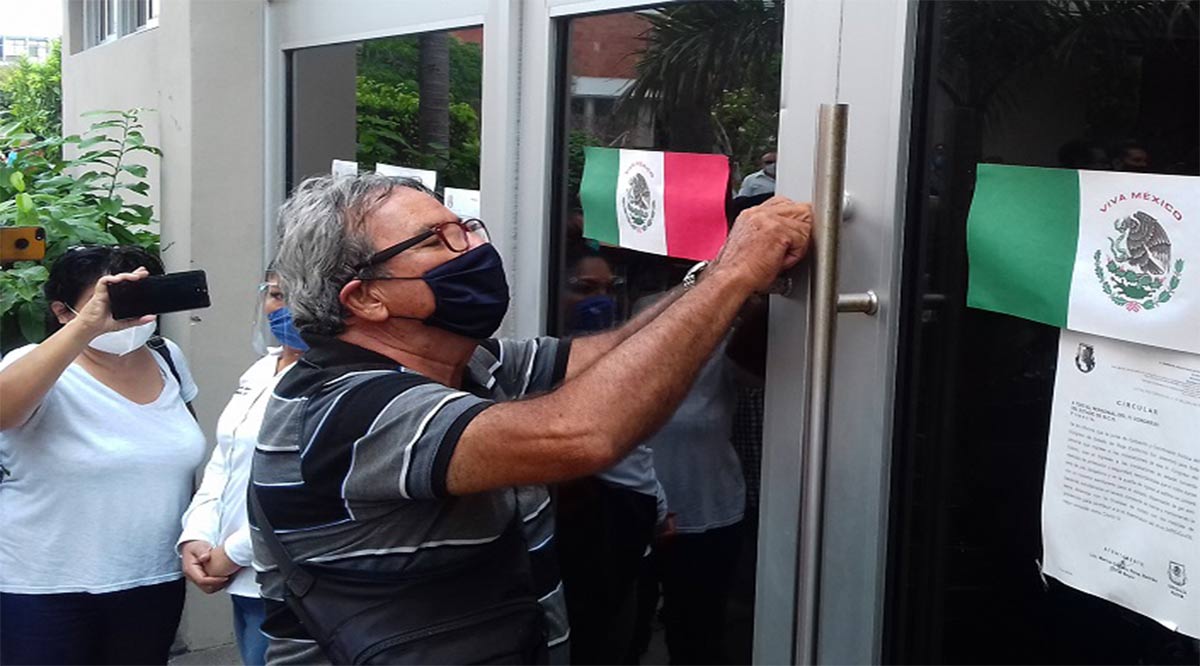 Calor político en el Congreso del Estado al clausurarse el polémico período