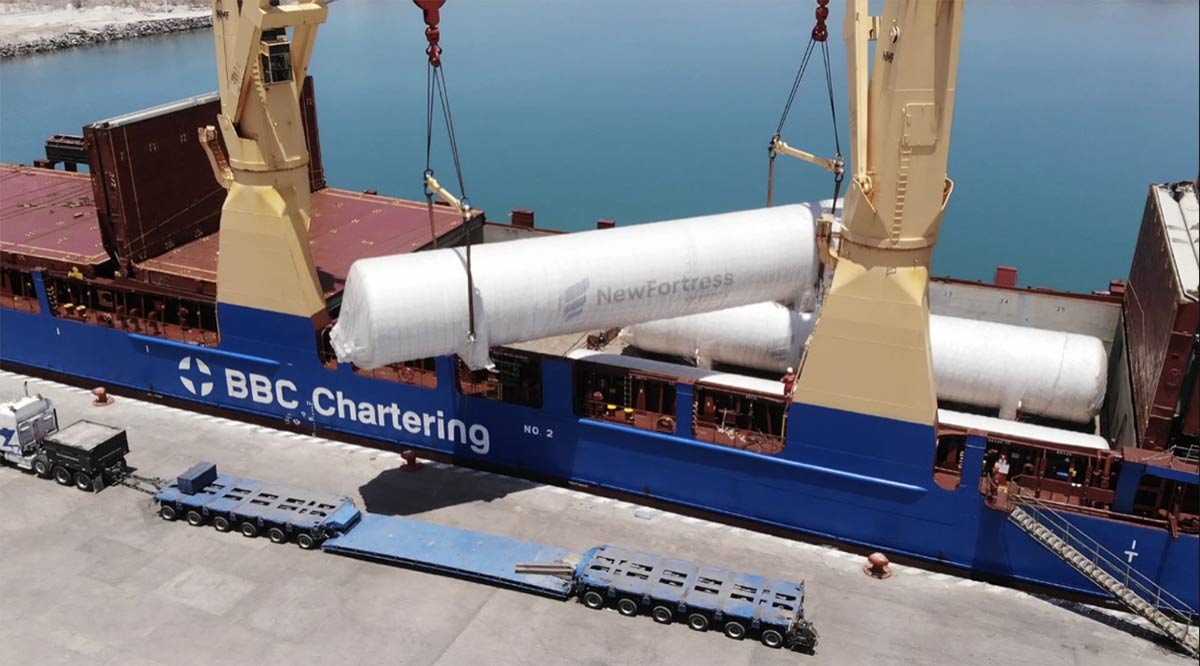 Arribaron piezas para construcción de planta de gas natural en La Paz