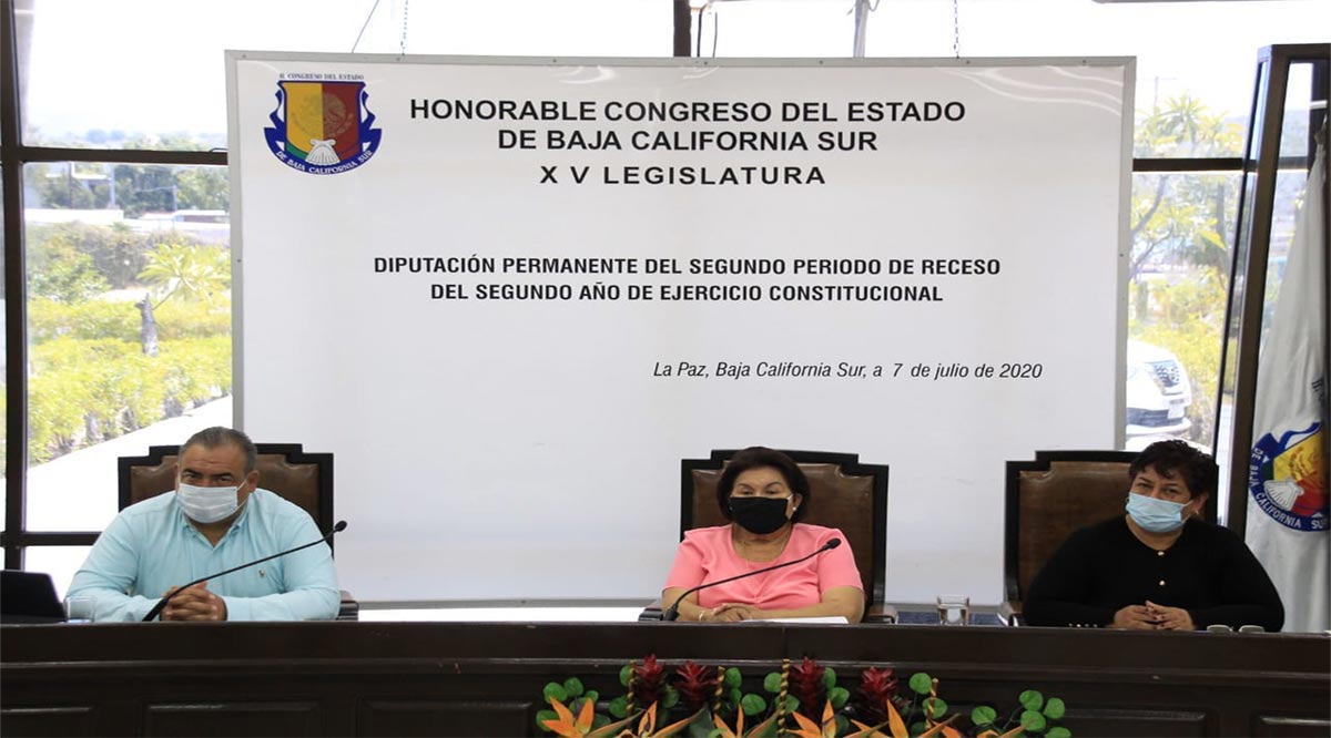 Utilizan diputados de Morena la sesión del Congreso para promoción política