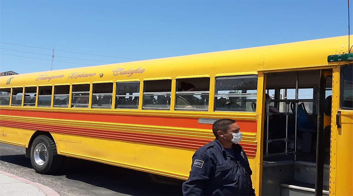 Contarán unidades del transporte público con gel antibacterial