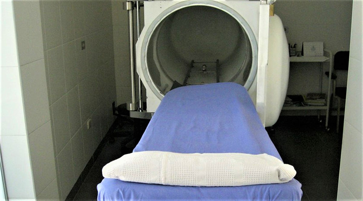 Definen protocolos de sanitización y operación de la cámara hiperbárica