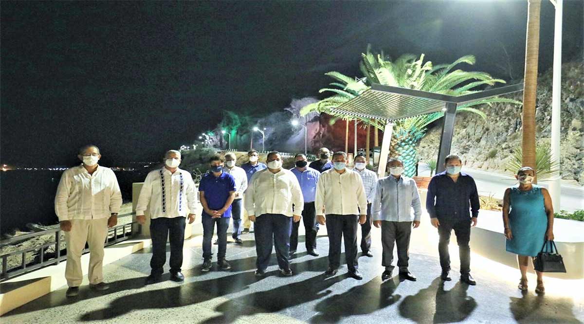 Entregó el Gobernador la tercera etapa del malecón