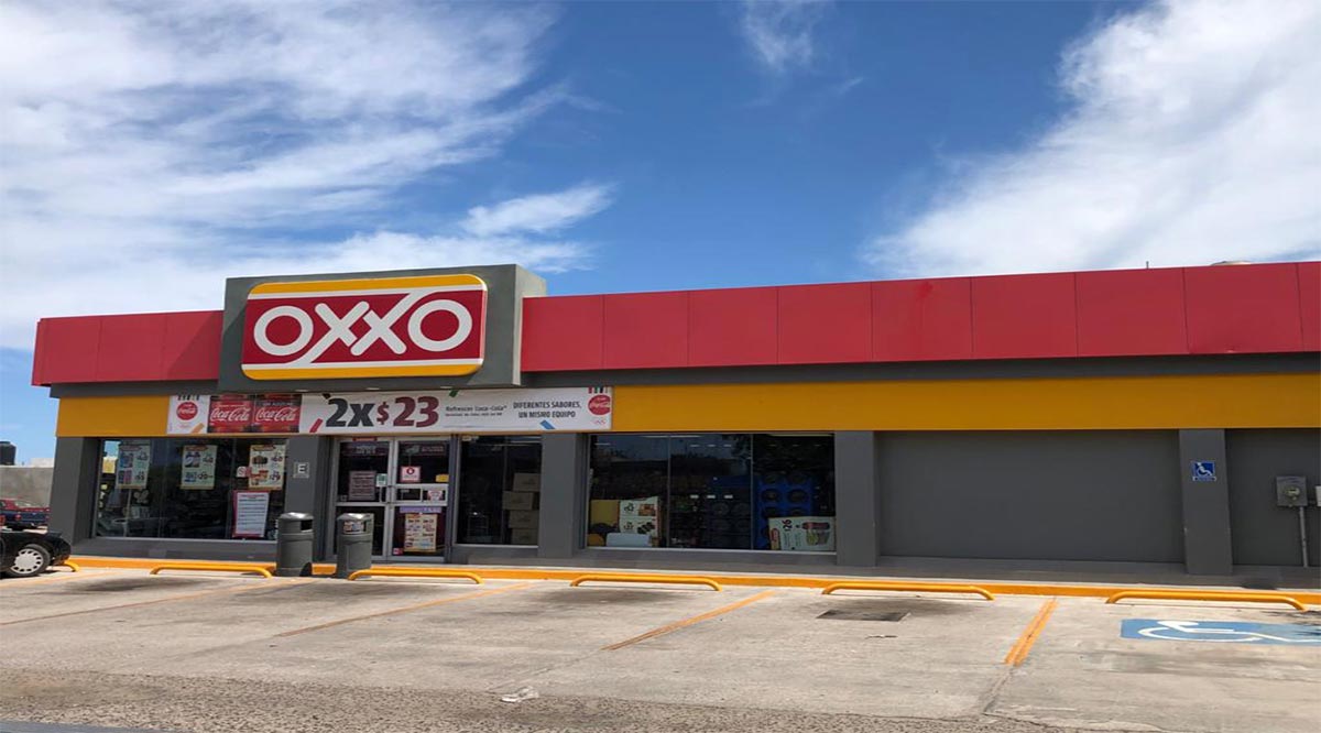 Asaltan tiendas Oxxo y La Hacienda