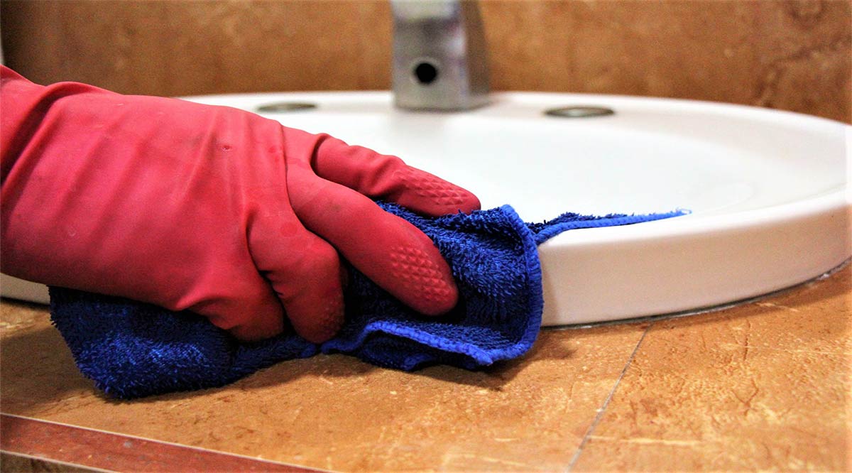 Recomienda IMSS mantener medidas de desinfección dentro del hogar