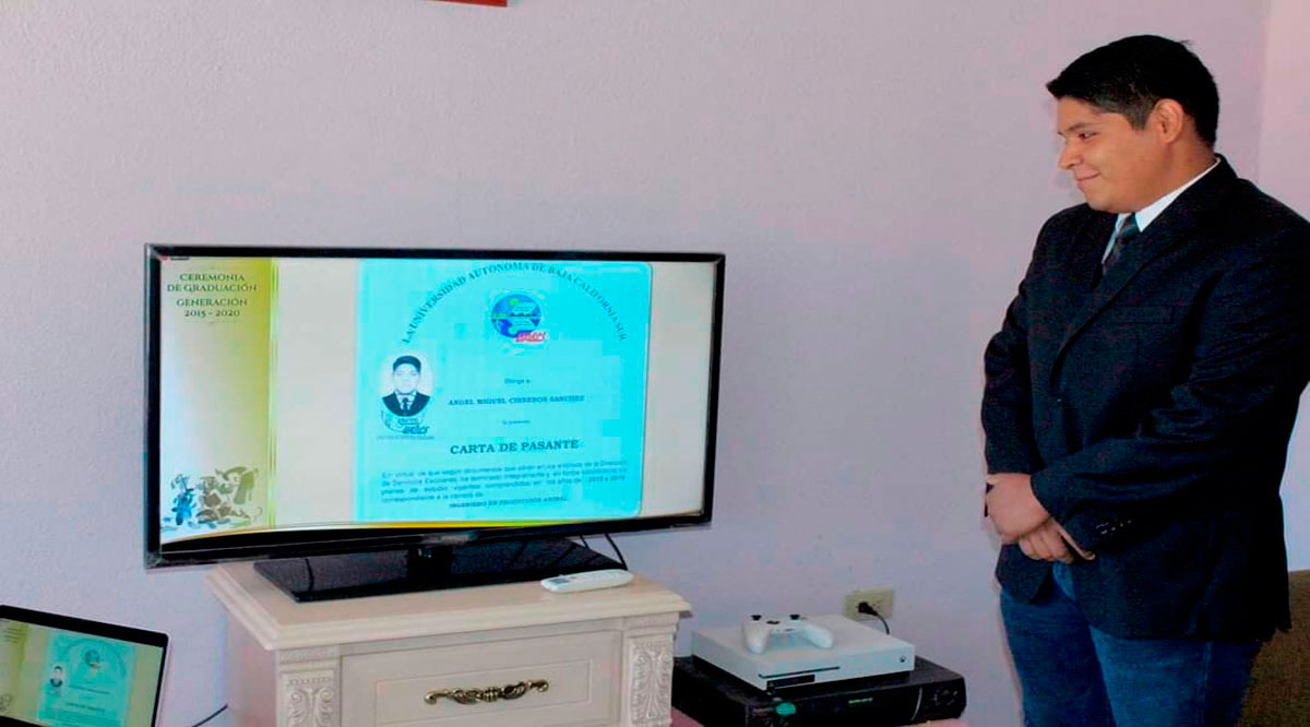 Se graduaron 317 estudiantes de la UABCS