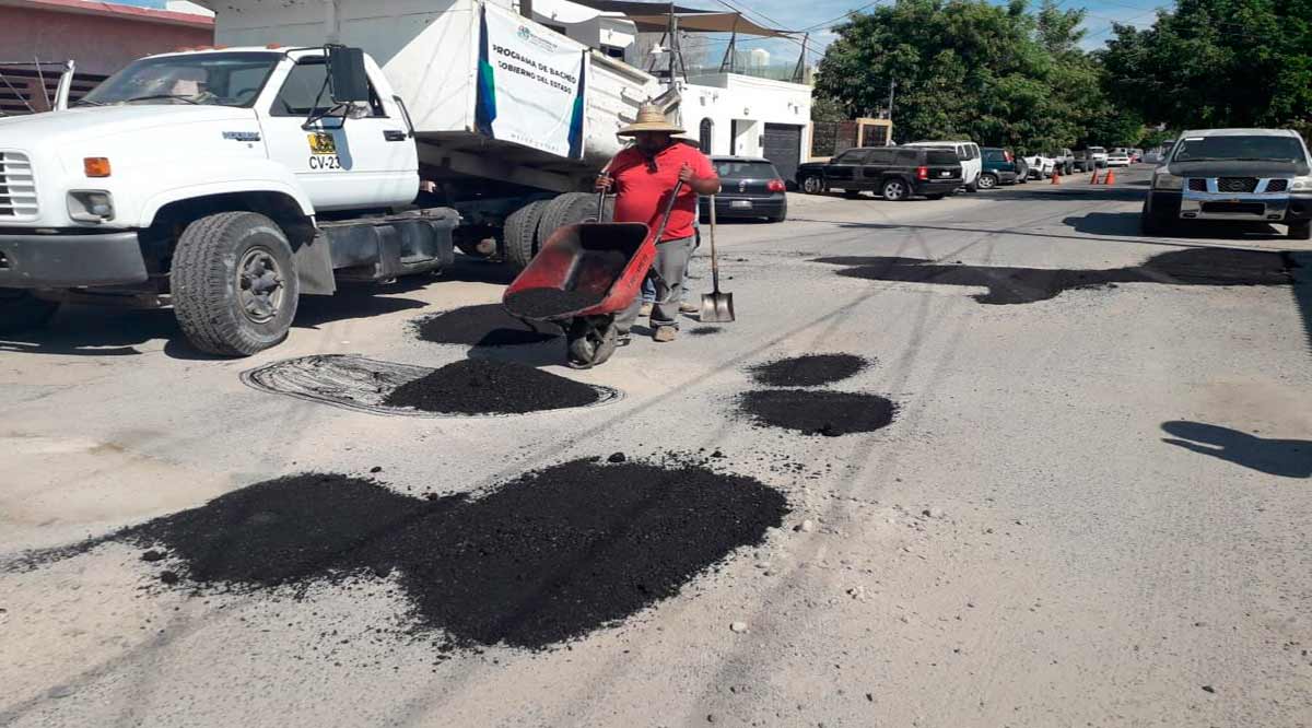 Arrancan programa de bacheo en Todos Santos y El Pescadero