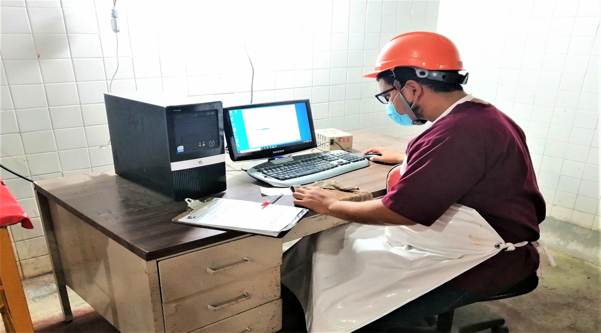 Buscan certificar la báscula digital del Rastro Frigorífico de La Paz