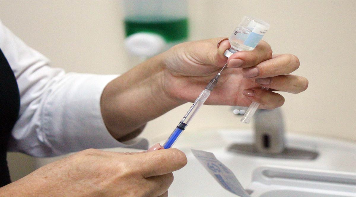 La vacuna contra la influenza no protege del Covid-19: SSA