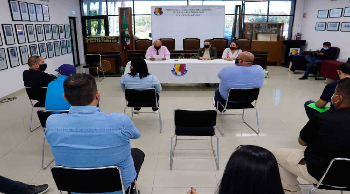 Politizan diputados de BCS el tema de los profesores de Tiempo Completo