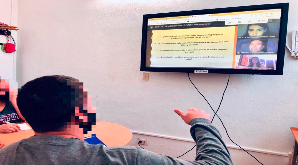 Proporcionan terapia grupal contra las adicciones a adolescentes de BCS