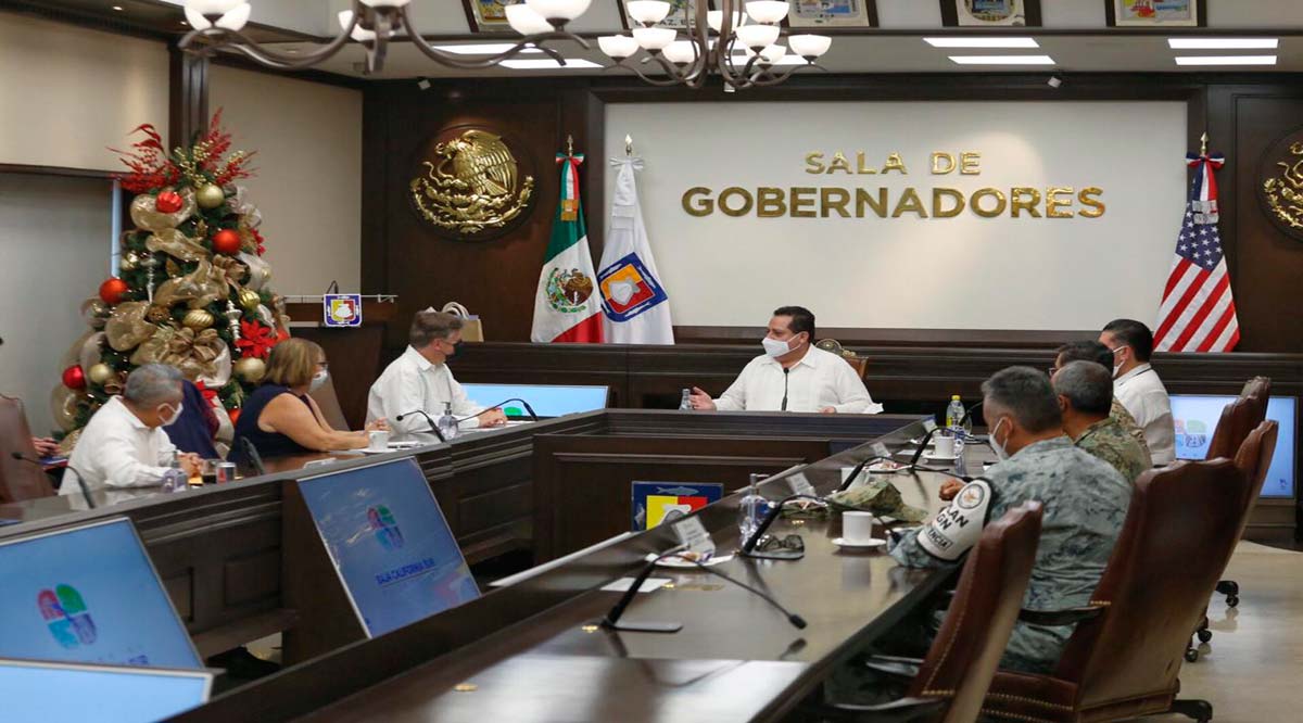 Compromete Gobernador a Embajador de EU fortalecer colaboración bilateral en temas de interés común
