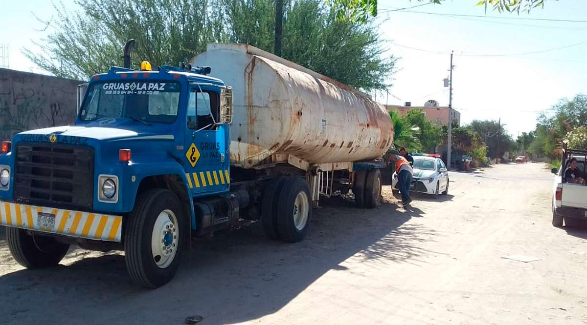 Se han reubicado de la vía pública 143 vehículos en 13 meses en La Paz Se han reubicado de la vía pública 143 vehículos en 13 meses en La Paz