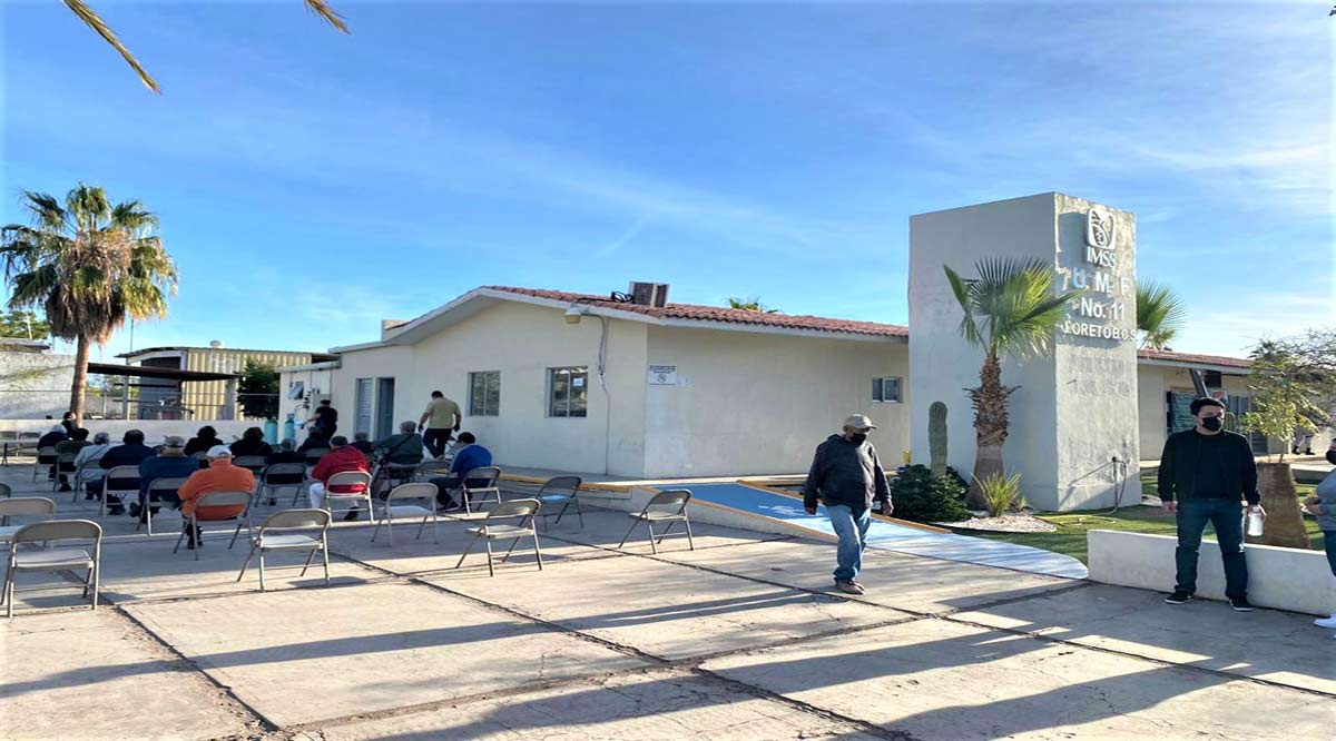 Sigue el descontrol, molestia e incertidumbre por la vacuna anti Covi-19 en BCS