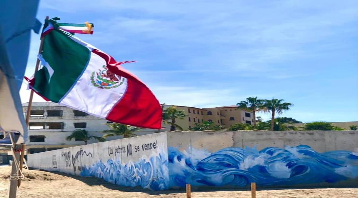 El muro de Costa Azul en Los Cabos empieza a arrojar abusos y negligencias