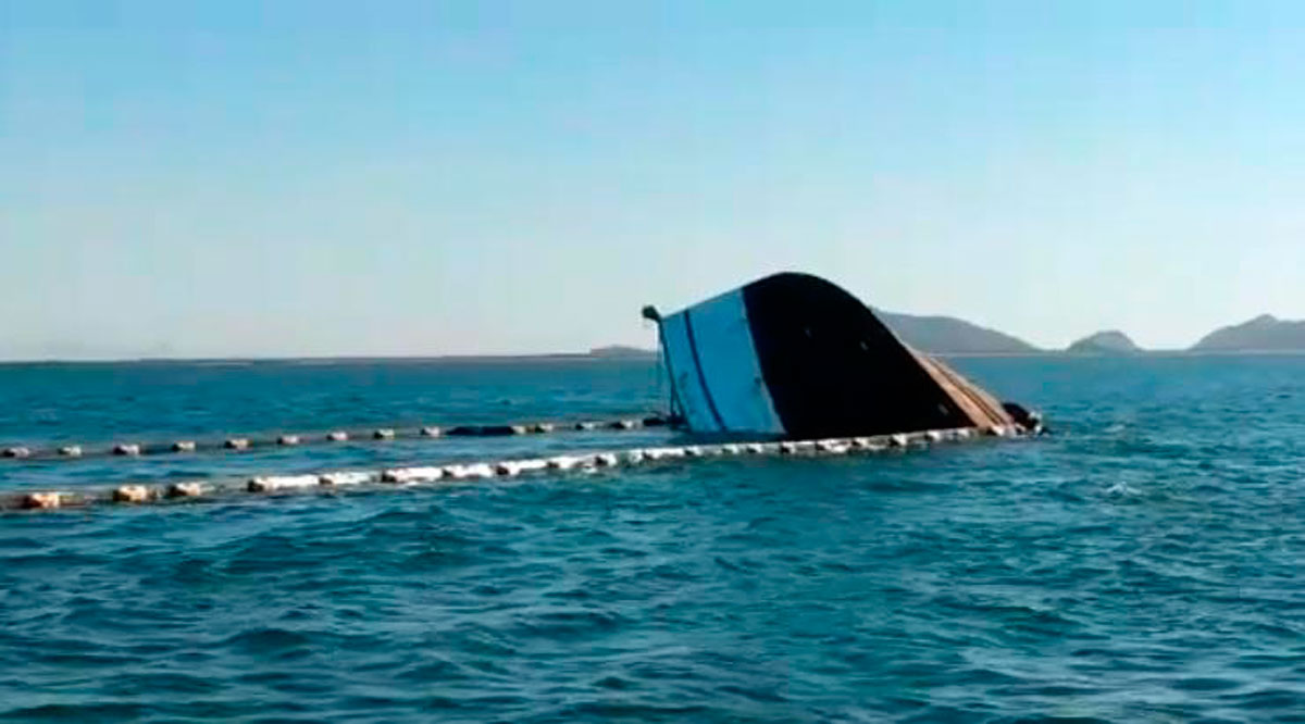 Invadió camaronero canal de navegación, argumenta Baja Ferries tras accidente