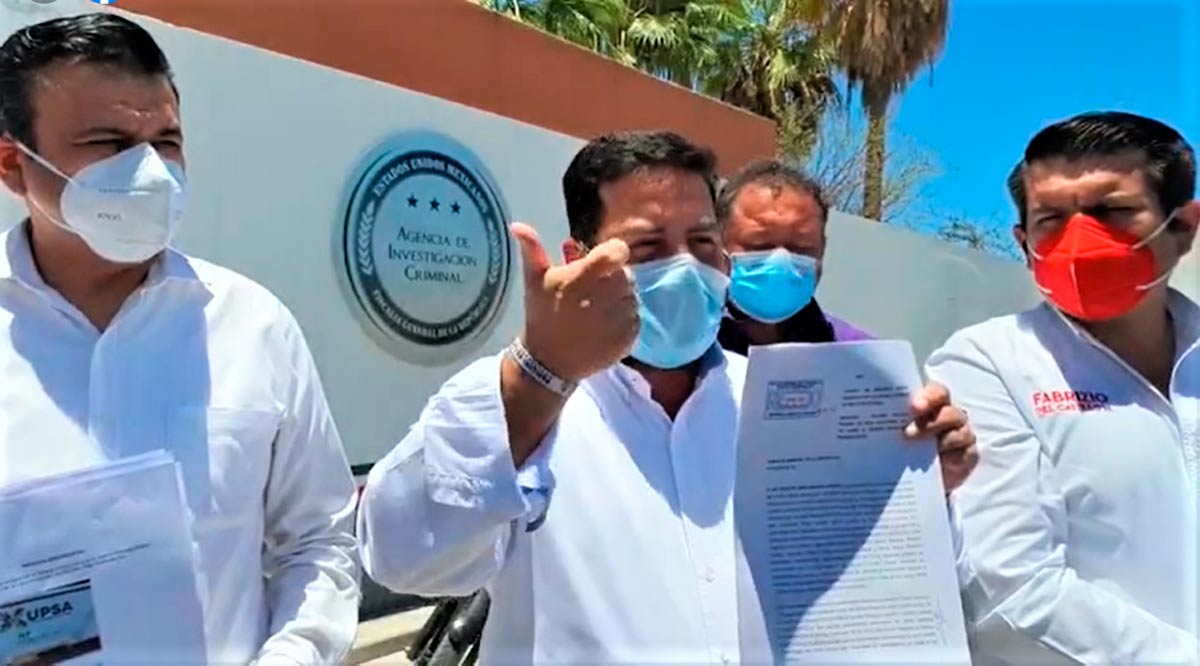 Presenta alianza Unidos Contigo denuncia ante FGR contra Víctor Castro y Milena Quiroga