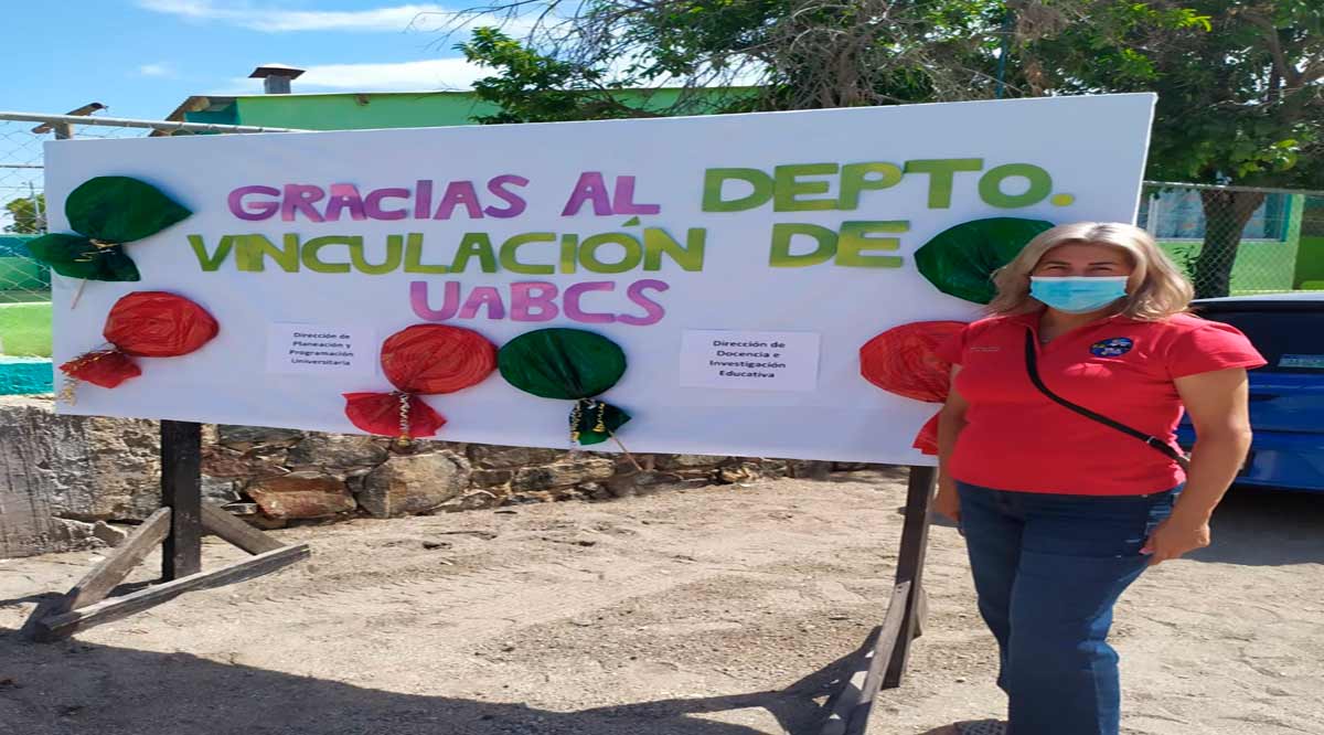 Colabora UABCS en favor de niños y jóvenes de San Antonio