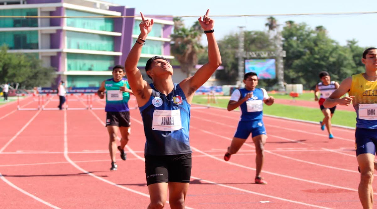 Oro para Julián Álvarez en 400 metros con vallas