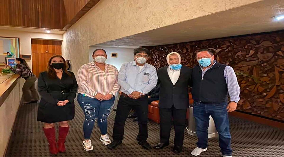 Ofrece dirigente nacional del PT su respaldo a Oscar Leggs