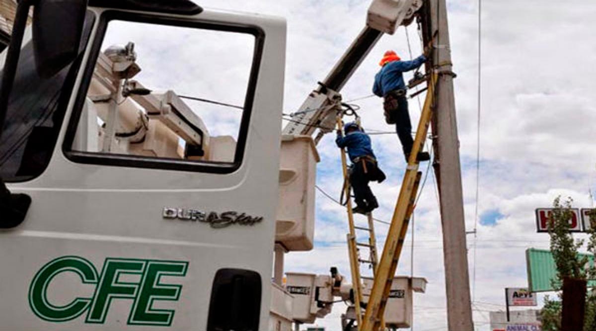 Dejó el huracán “Olaf” sin luz a 57% de los usuarios en BCS; han recuperado al 24%