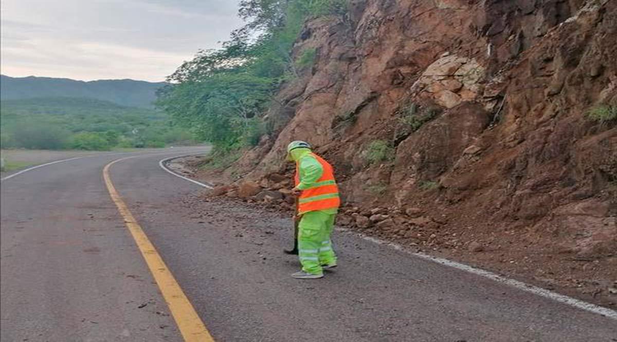 Afectaciones menores e interrupciones por “Olaf” en tramo carretero La Paz-Los Cabos