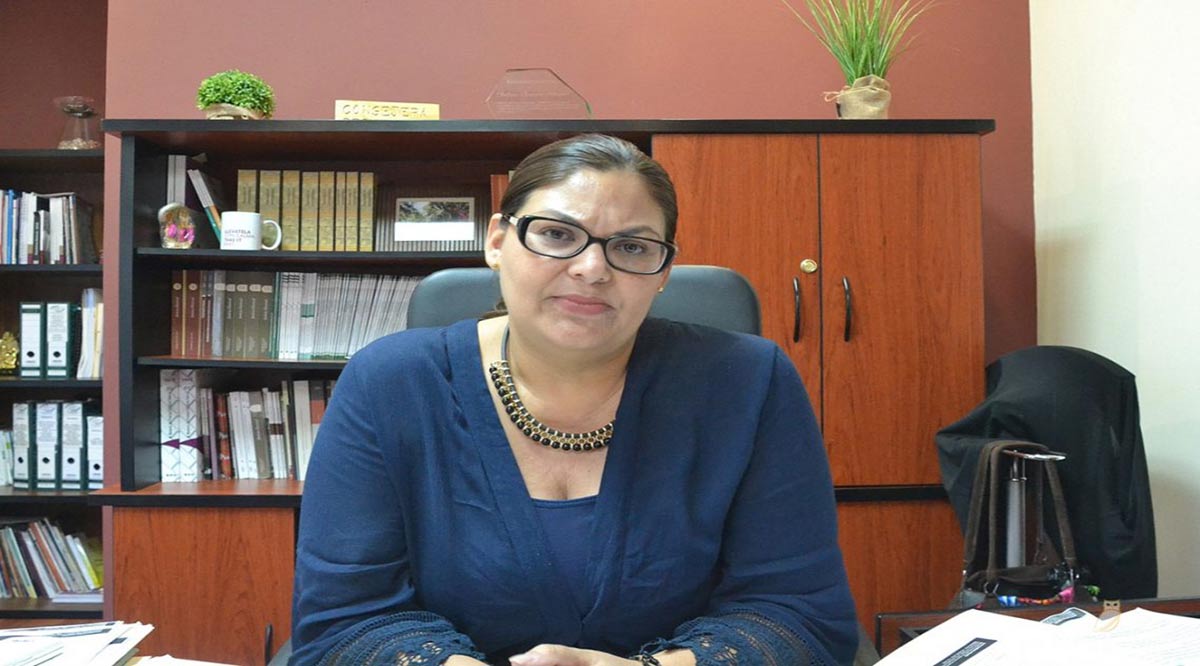 Asegura Rebeca Barrera que cumple con requisitos para aspirar a ser Magistrada del TSJ
