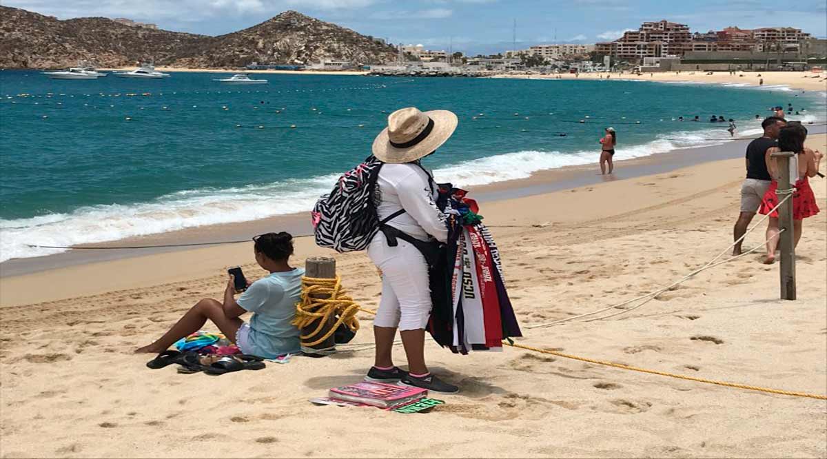 Se otorgarán 698 credenciales para ambulantes en Los Cabos