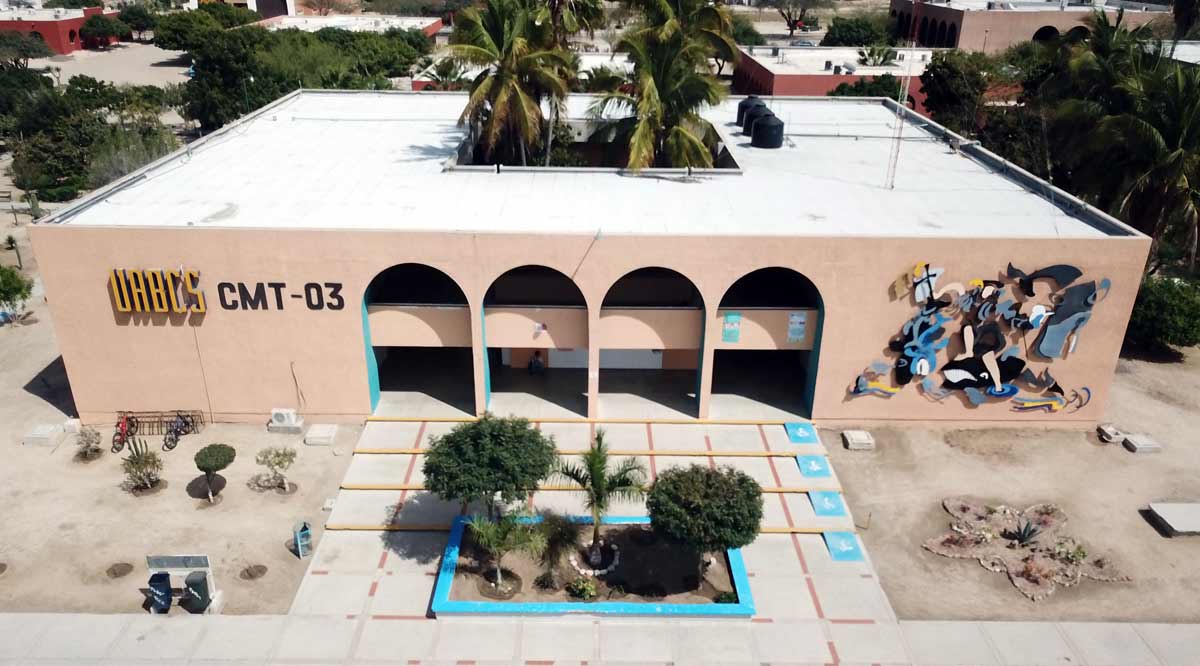 Arriba la UABCS a su aniversario 46 Arriba la UABCS a su aniversario 46