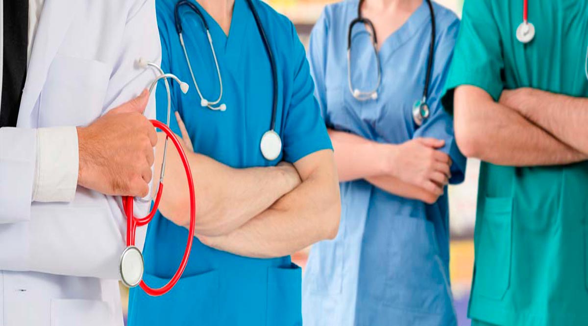 Se integran 117 profesionales en salud a BCS en servicio social