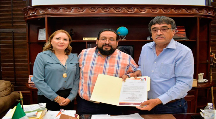 Asume Samuel Cisneros la Jefatura de Inspección Fiscal y Perla Valles la Dirección del DIF de Los Cabos