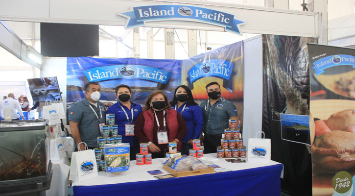 Expone Cooperativa Buzos y Pescadores de Isla Natividad sus productos en AgroBaja 2022