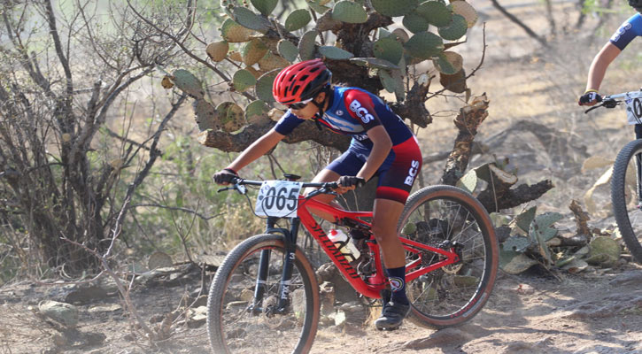 Destacada actuación de los ciclistas de BCS en el Macro-Regional