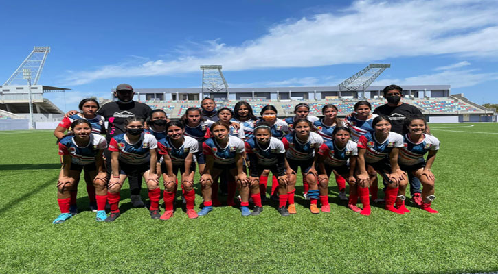 Avanzan la Sub-15 y Sub-17 de futbol femenil de BCS al Macro-Regional
