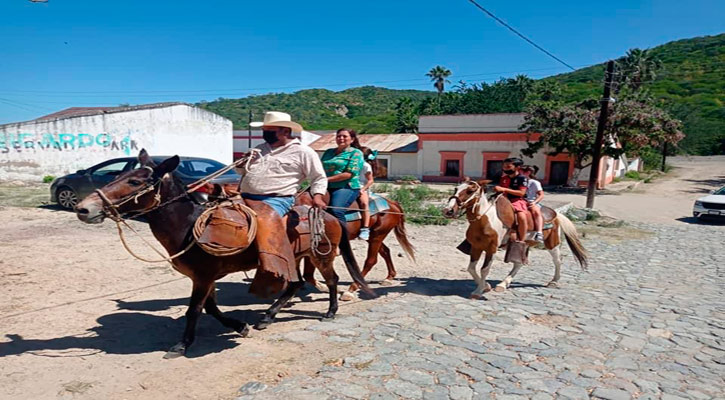 Invita SETUE a hacer turismo en las comunidades de BCS