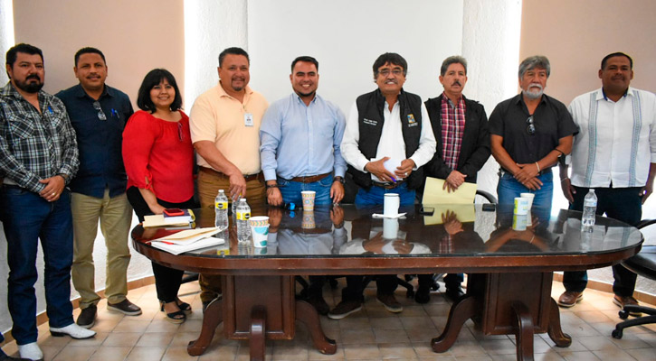 Erogará el Ayuntamiento de Los Cabos 5 mdp en bono a maestros