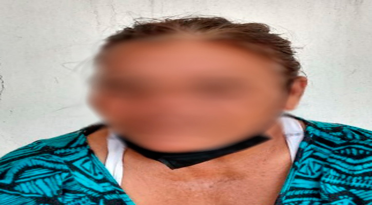 Detienen a mujer por robo en La Paz