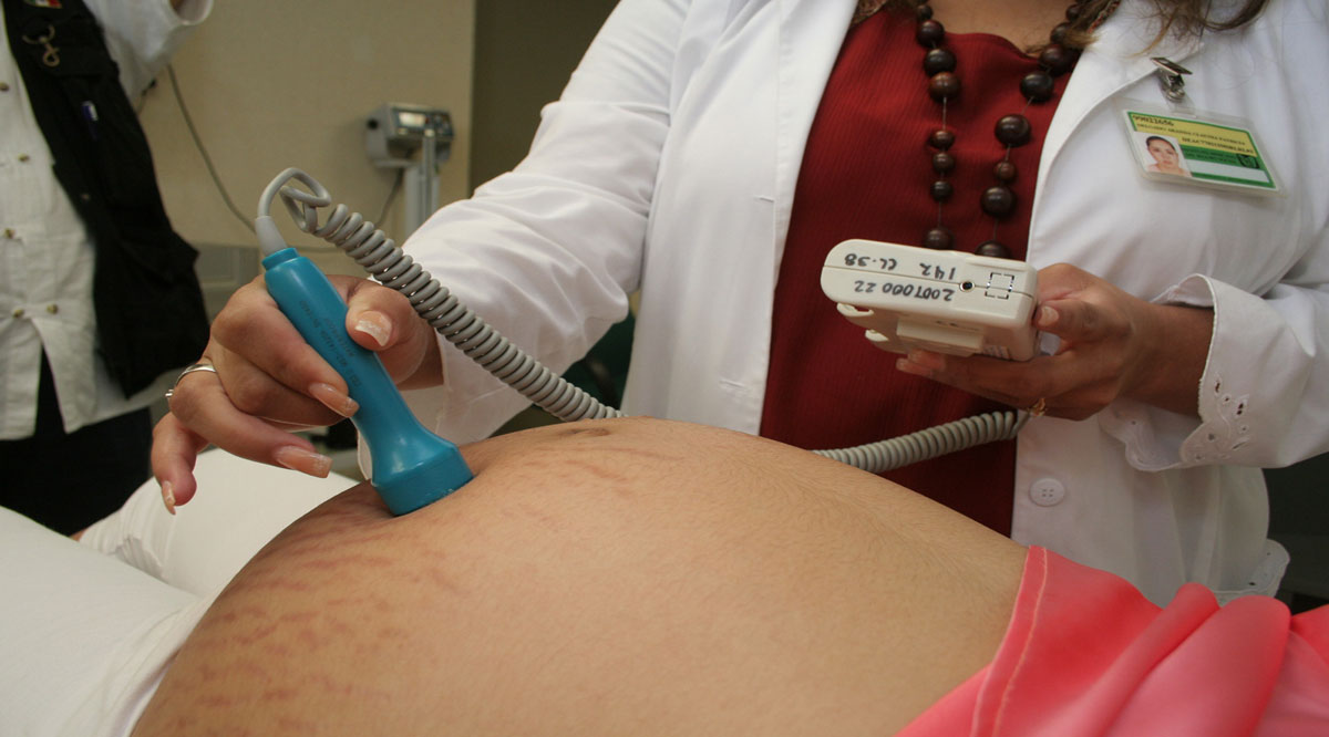 Acuerdan medida para mejorar la atención de pacientes embarazadas en BCS