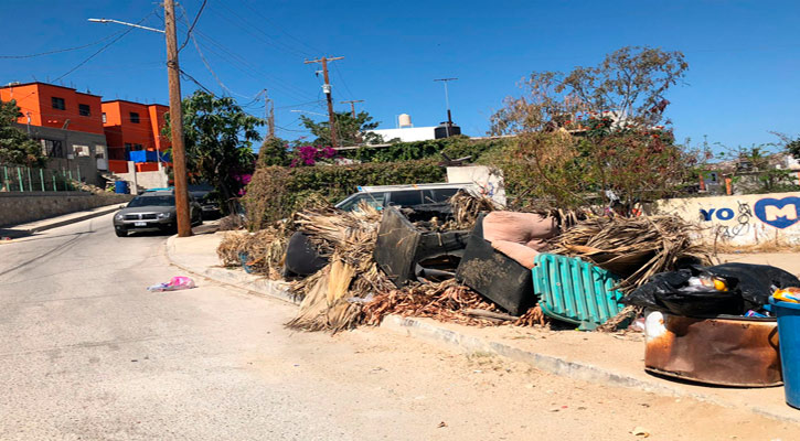 Sancionarán en Los Cabos a negocios que no limpien sus áreas