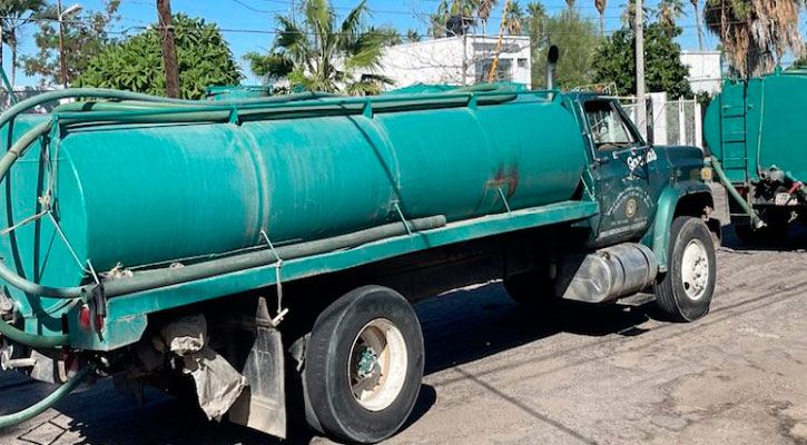Tras acuerdo parcial, retomarán pláticas los piperos y el Oomsapas de La Paz